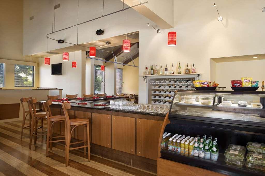 Ramada By Wyndham West Palm Beach Airport Restaurant foto