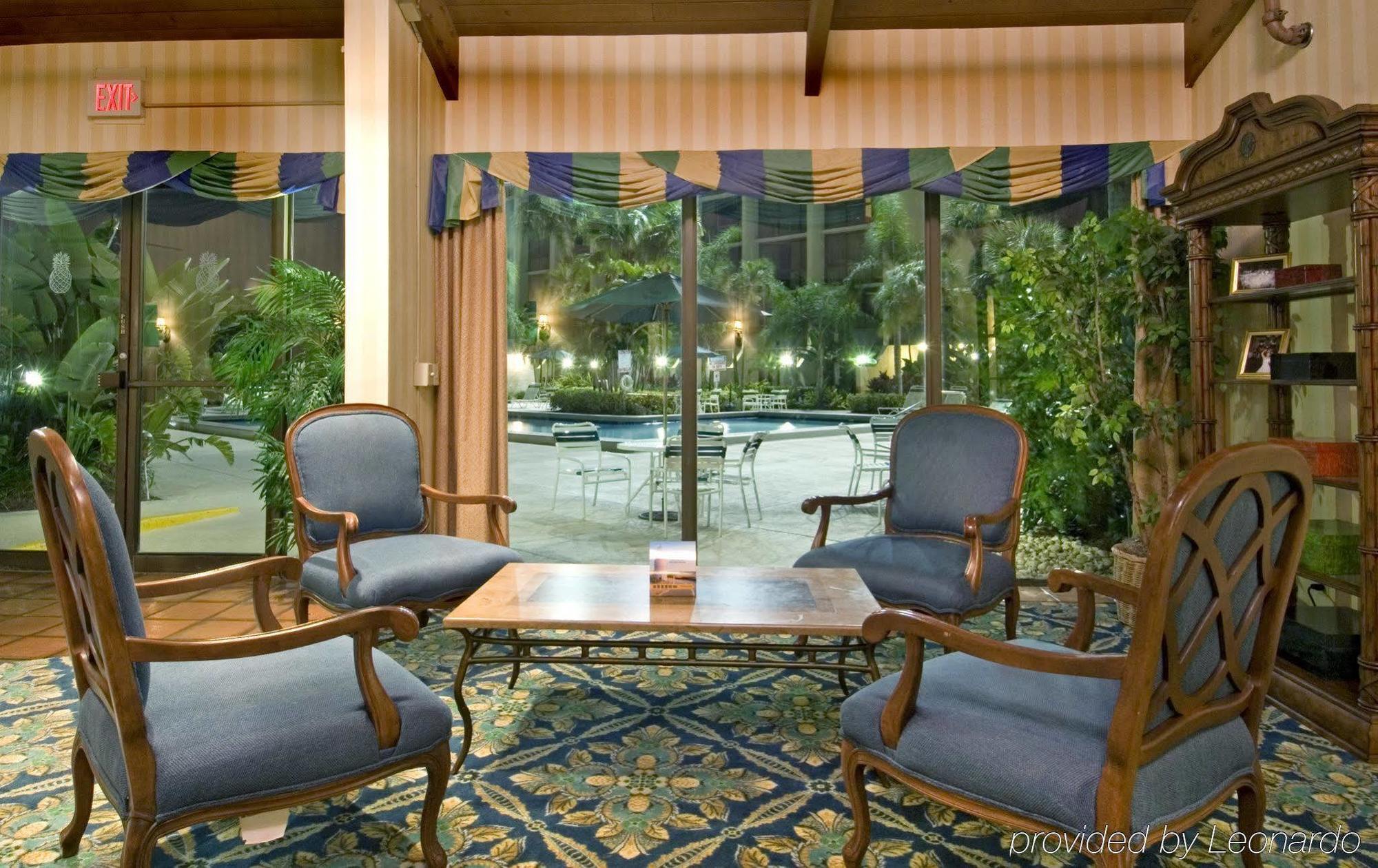 Ramada By Wyndham West Palm Beach Airport Interior foto
